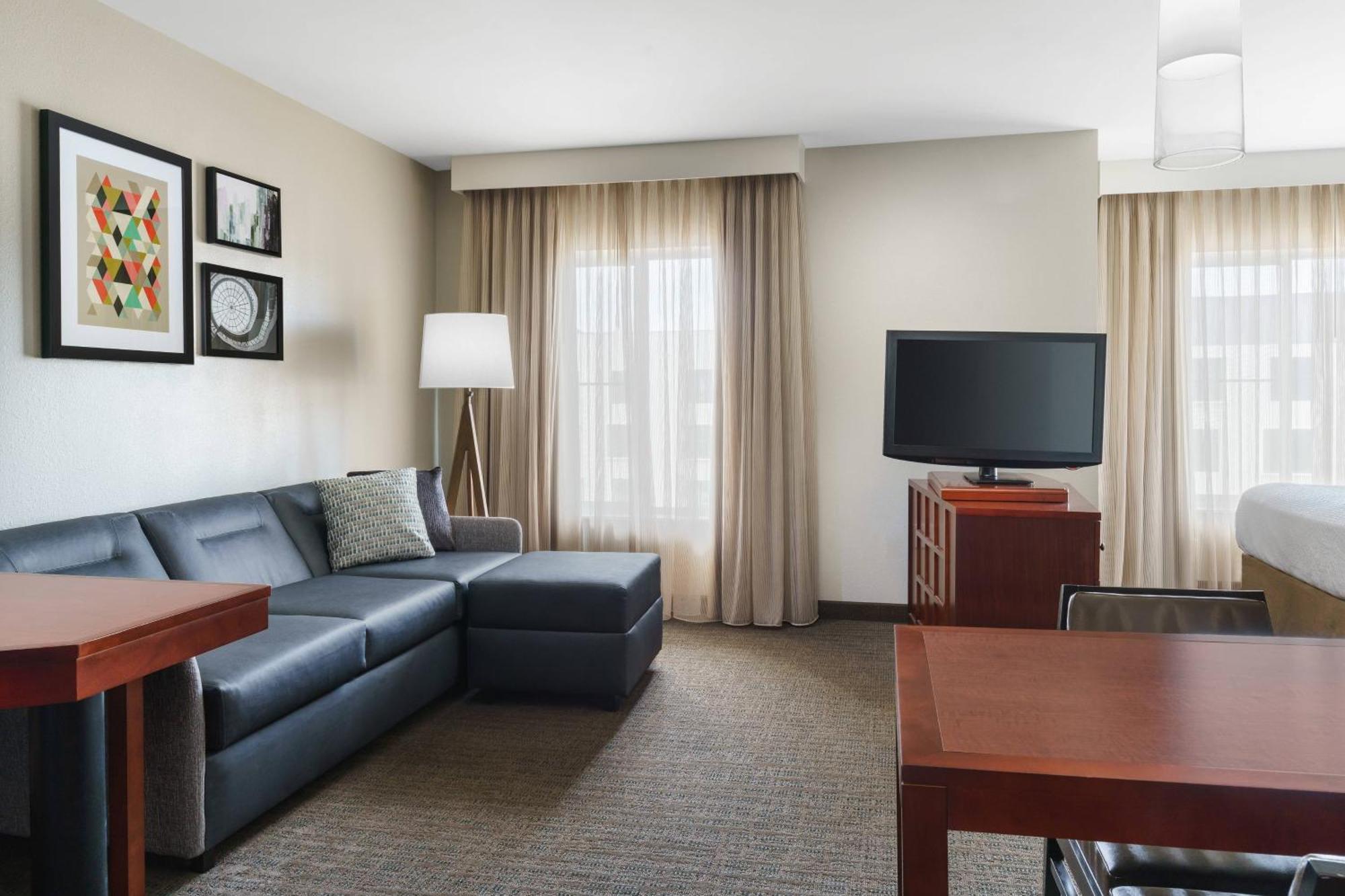 By Marriott Charleston North/ashley Phosphate